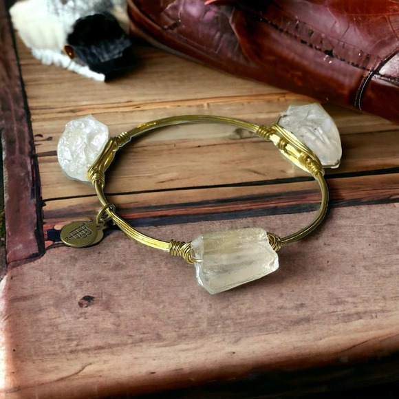 Bourbon and Bowties Bangle Clear Gemstone Gold Plated Copper Wire Signed - Picture 1 of 8